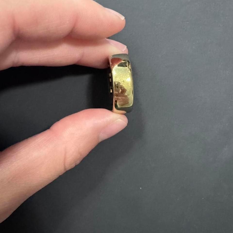 Oura Gold Ring Size 8 2698 5