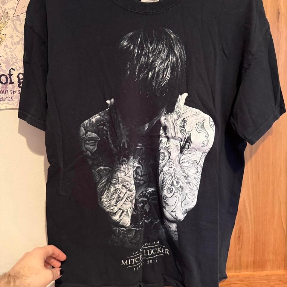 Mitch Lucker Memorial Tee Large 3e37