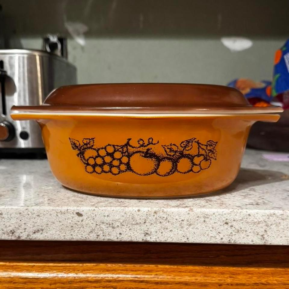 Old Orchard Pyrex Casserole Dish 8dd7 2