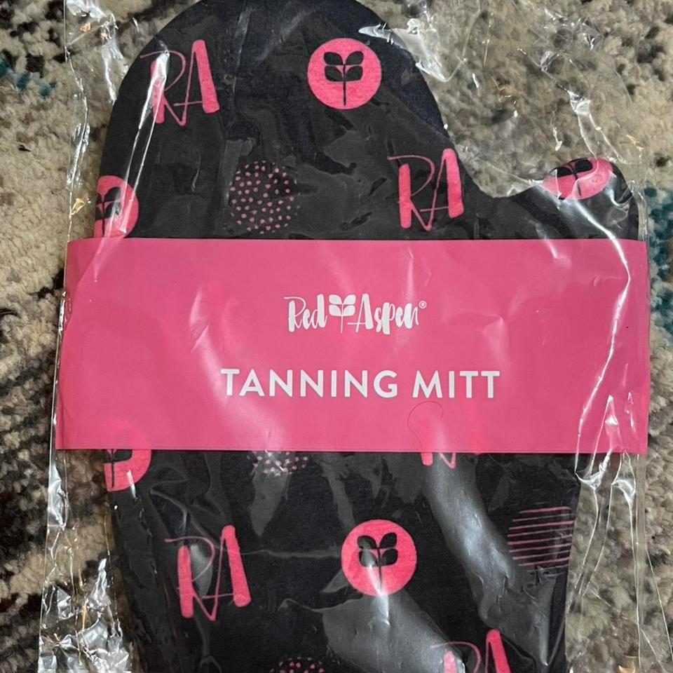Red Aspen Tanning Mitt Keep