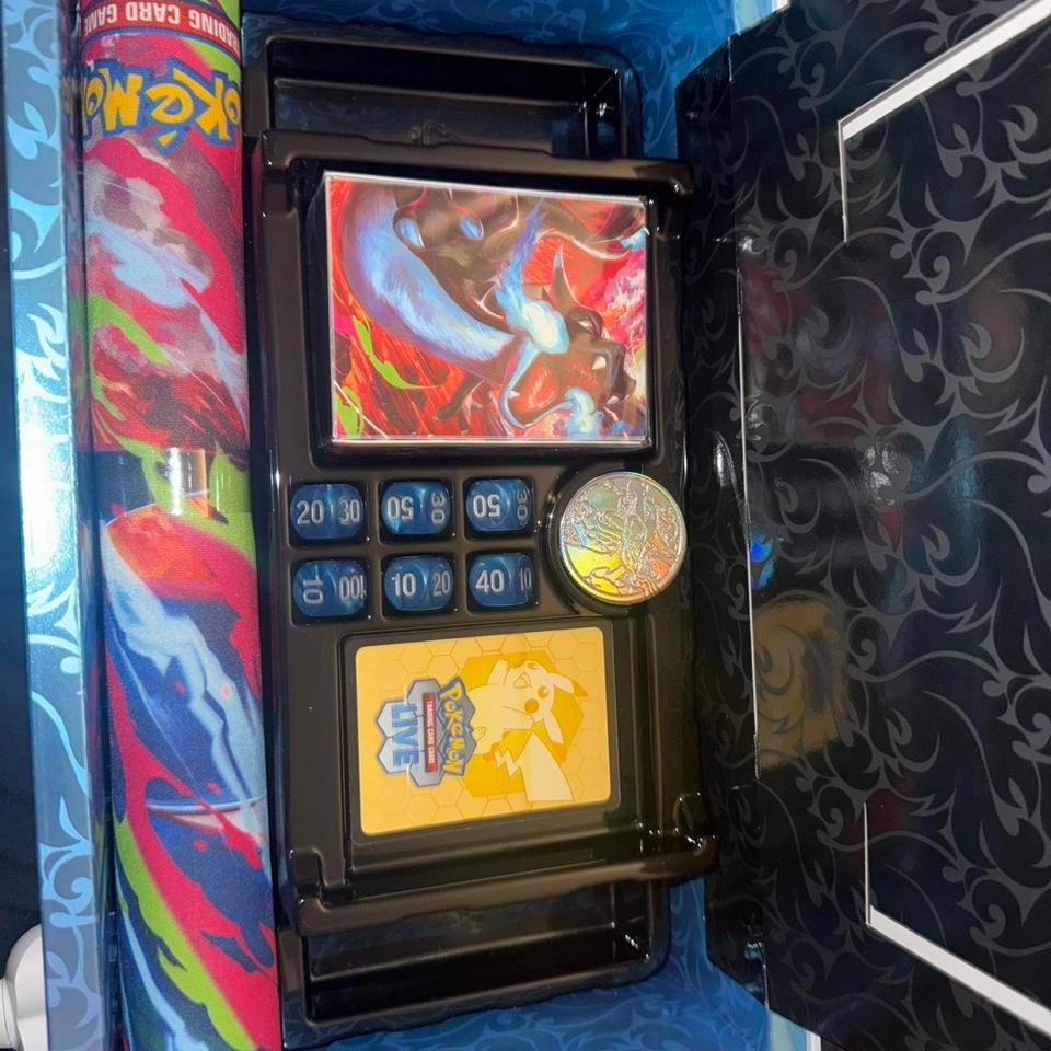 Charizard Upc Accessories Only Pokemon