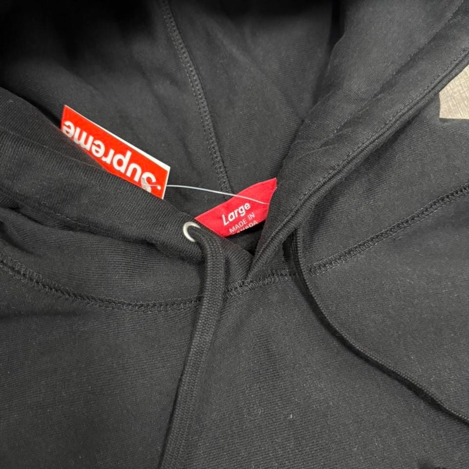 Supreme Black Box Logo Size 260b 3