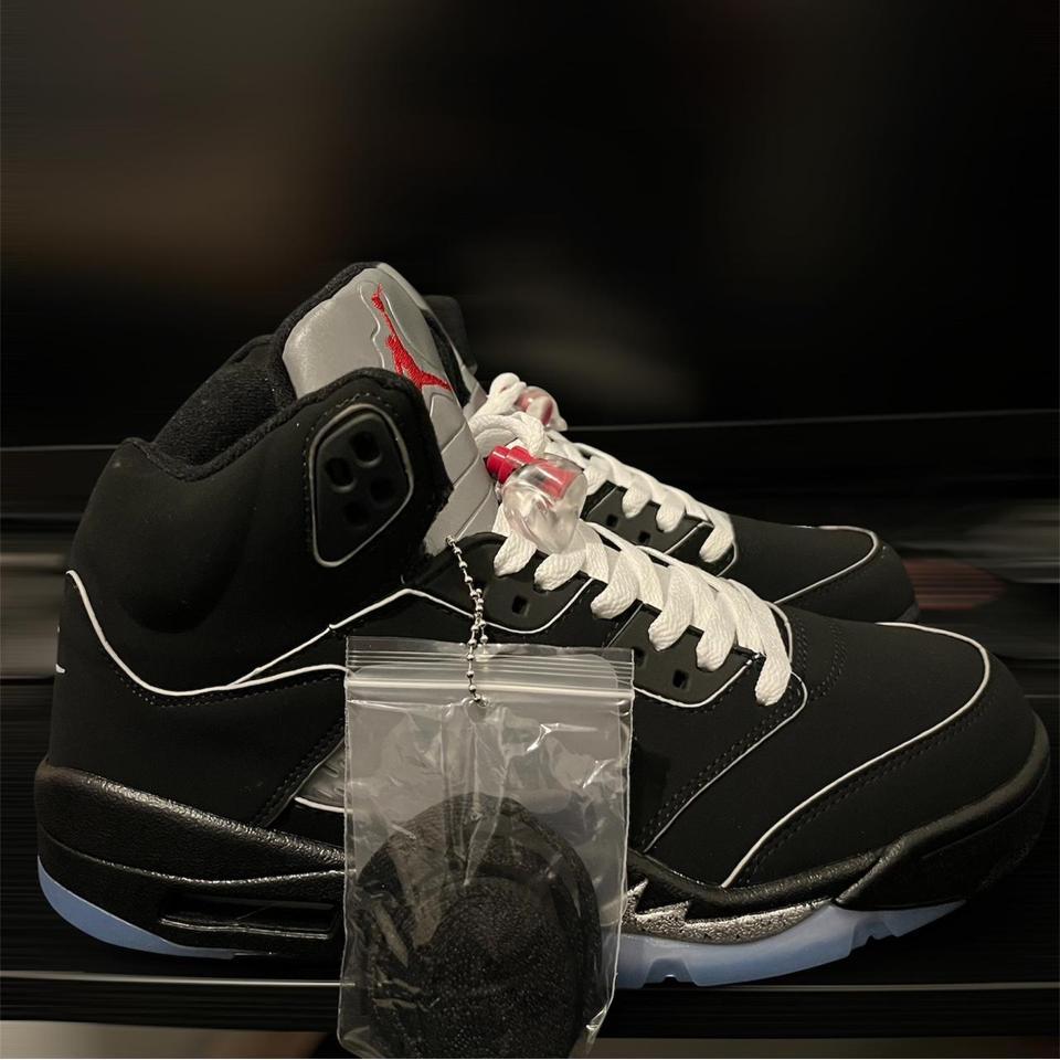 Air Jordan 5 Retro Black C82f 3