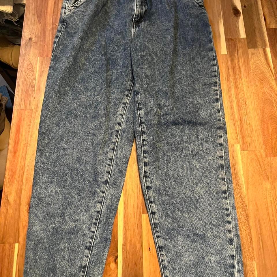 Garage Denim Acid Wash Mom