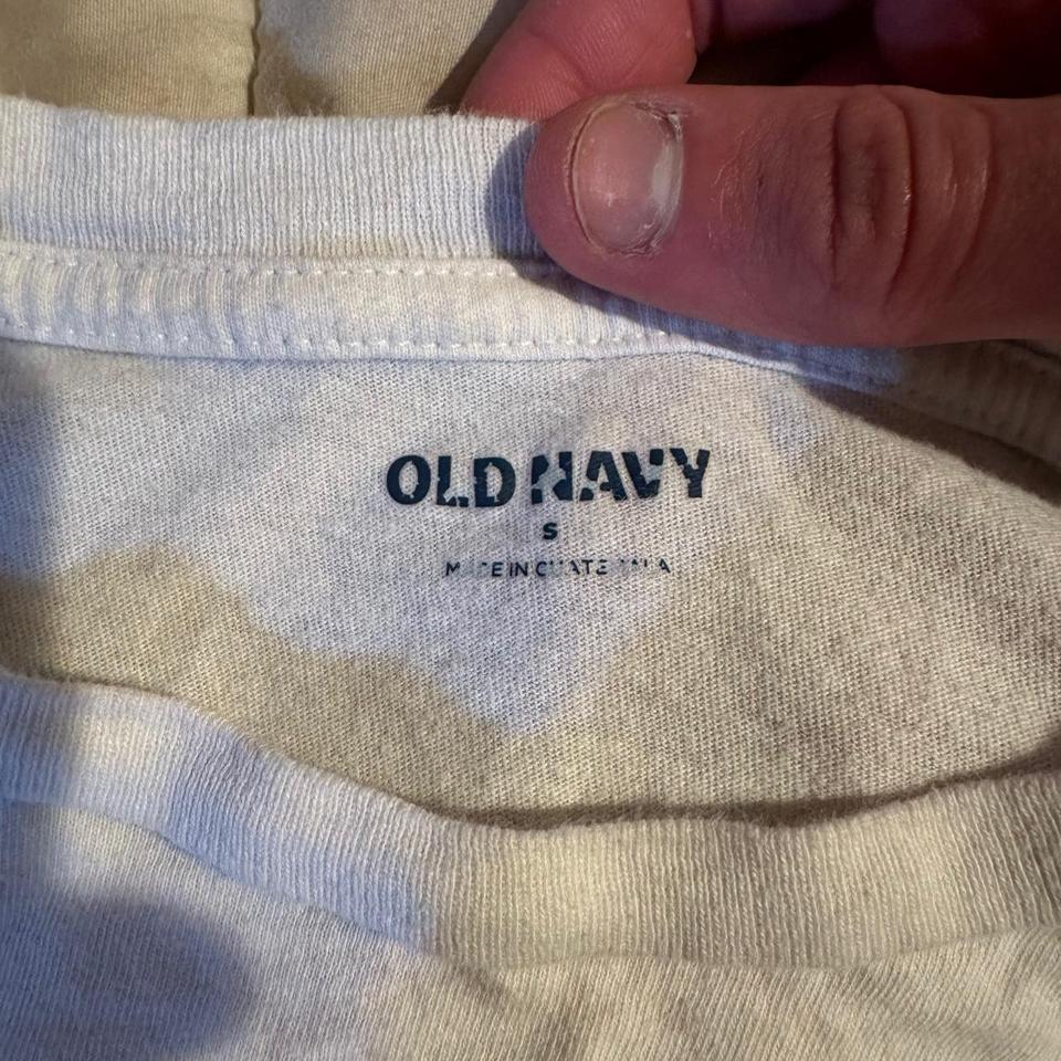 Old Navy Blue Vintage Chevy 12a0 3