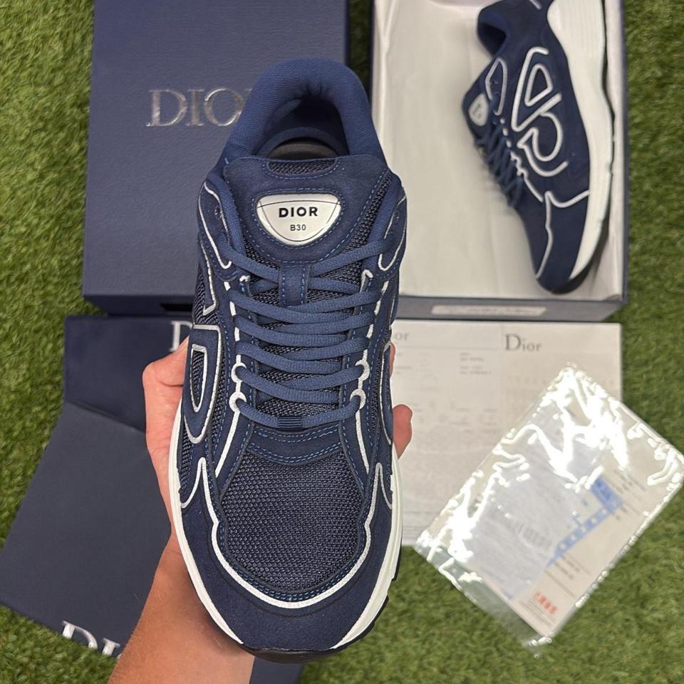Dior B30 ____________________ Ig Bgm_sellz Bc04 2