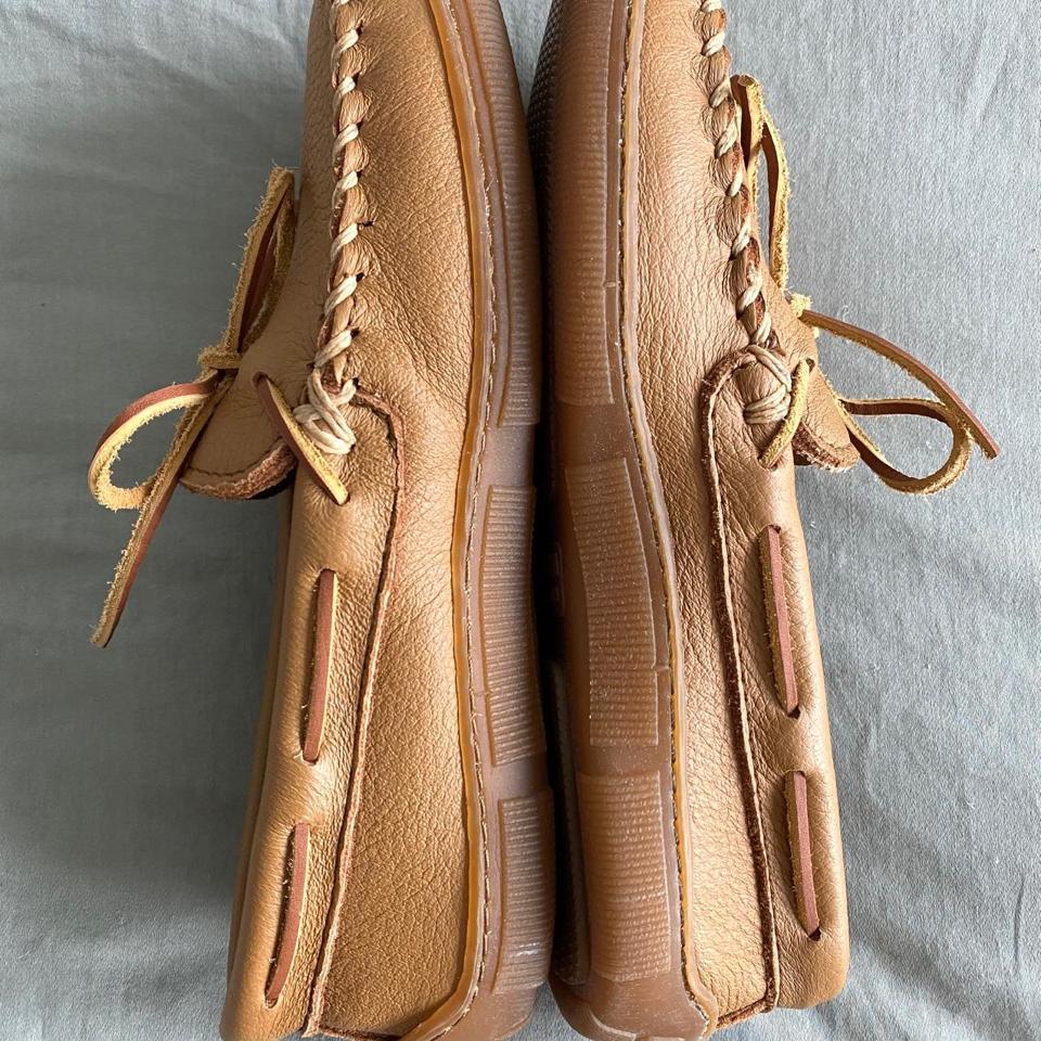 Minnetonka Leather Moccasins Size Us 4208 6