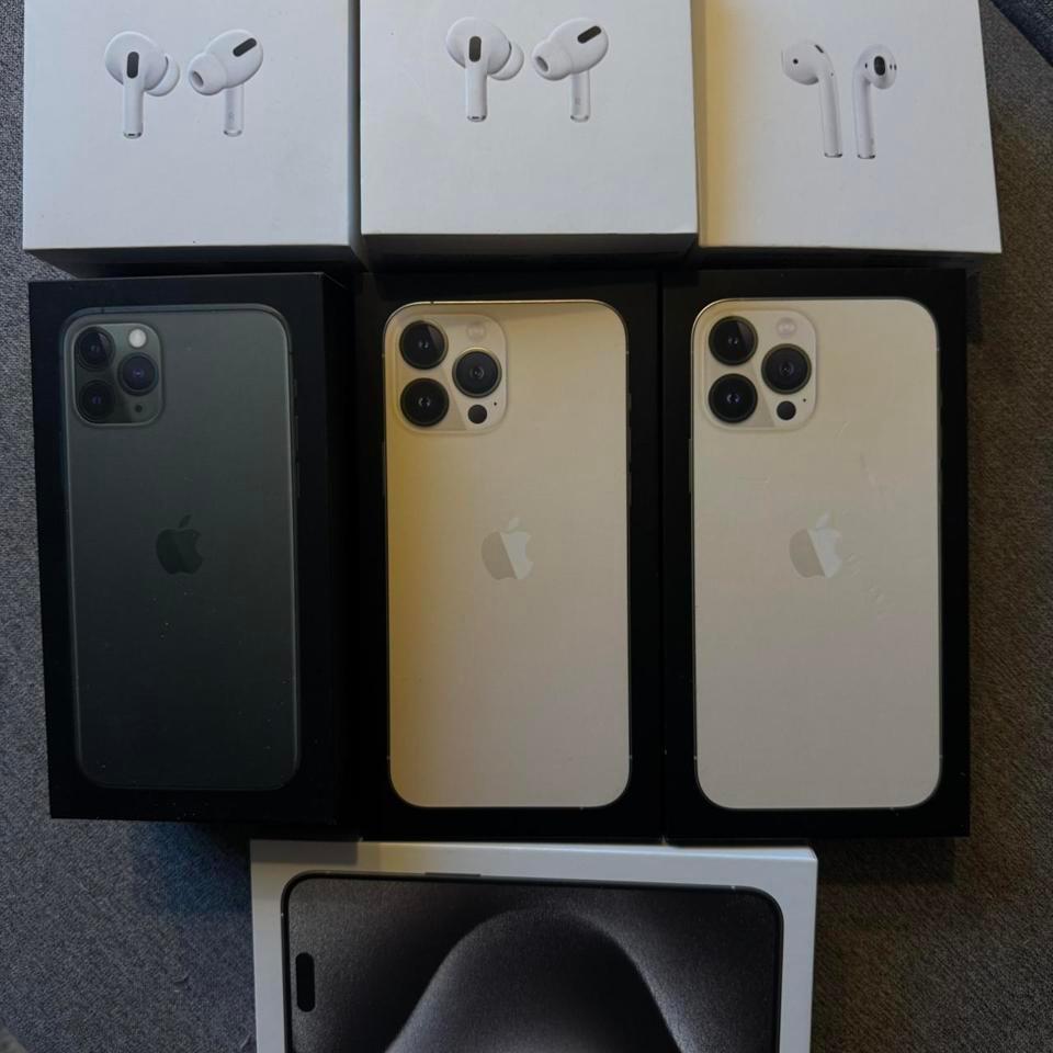 Empty Apple Tech Boxes Includes A696