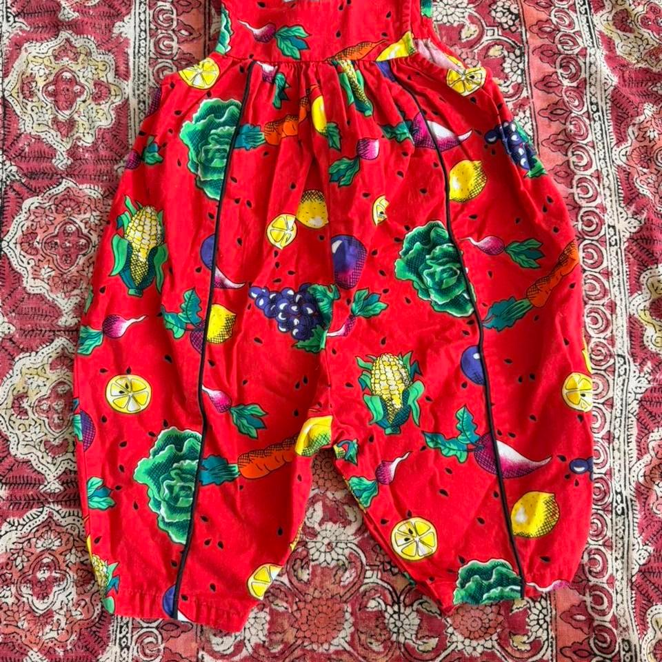 Vintage Kids Vegetable Jumper Size 894f