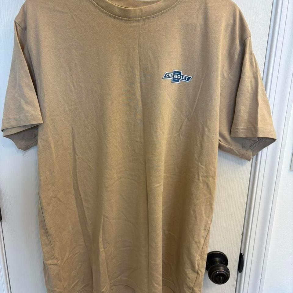 Tan Chevy Graphic Tee Size 2dce