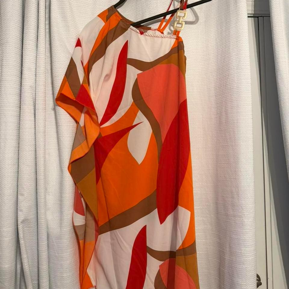 Orange And White Abstract Print 5f86