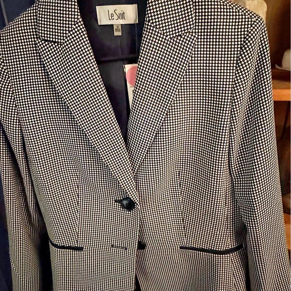 Nwt Le Suit Black Ca7d