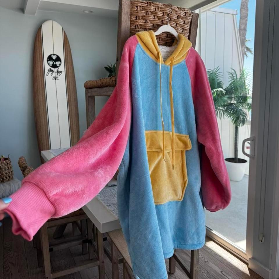 Multicoloured Oversized Hoodie With Kangaroo 620e 2