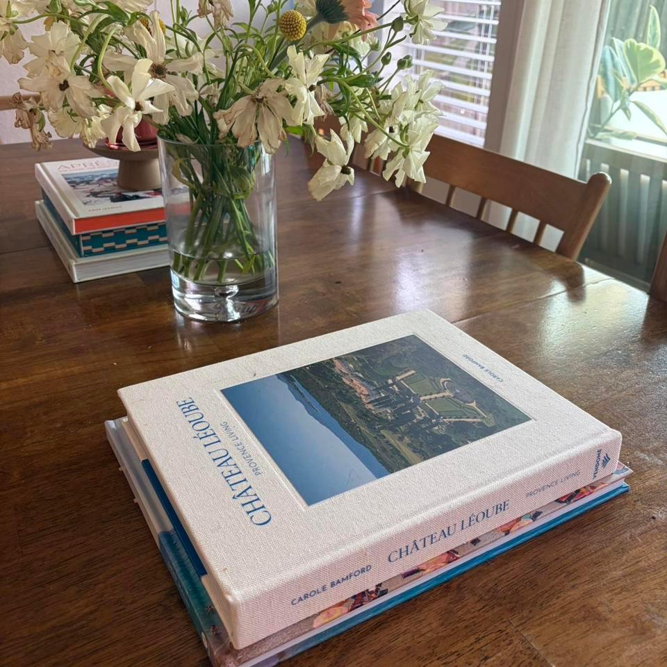 Coffee Table Book Chateau Leoube F751