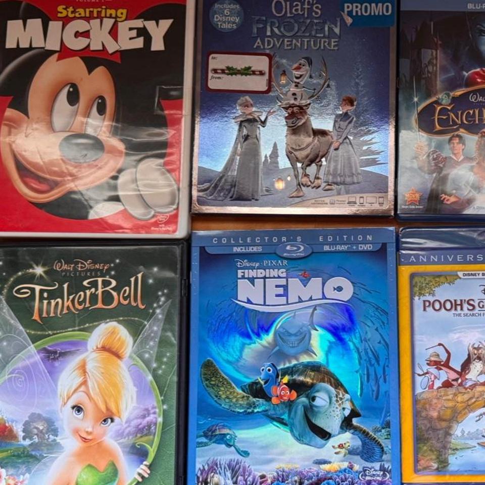 Disney Blu Ray And Dvd Bundle 9835