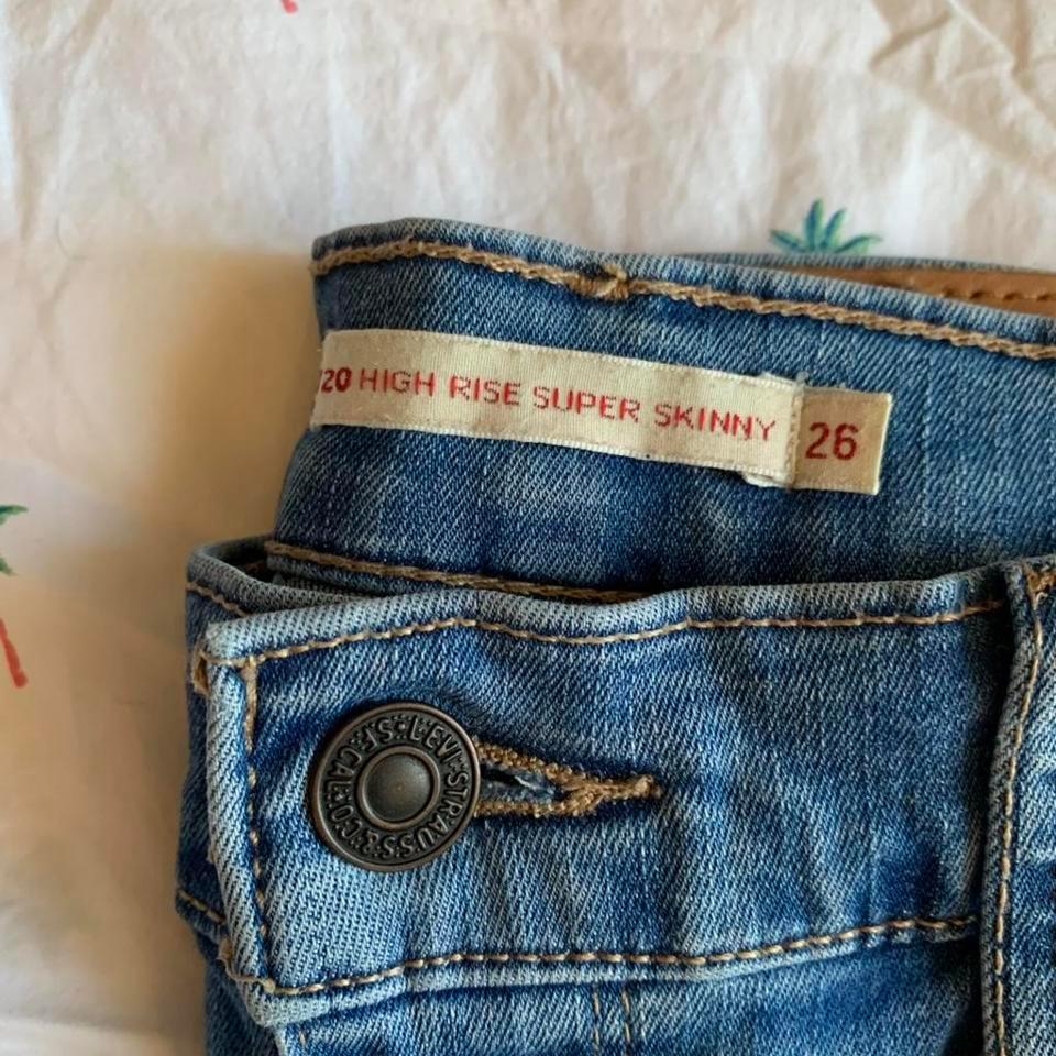 Levis 720 High Rise Super 4