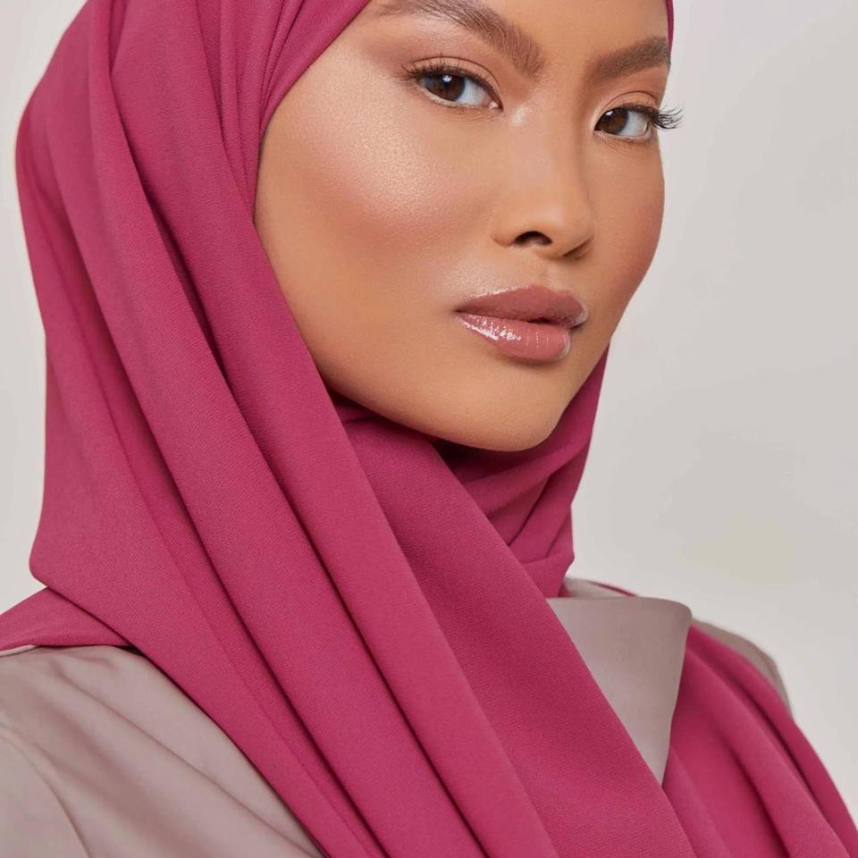 Veiled Collection Magenta Chiffon Hijab 6f0b 2