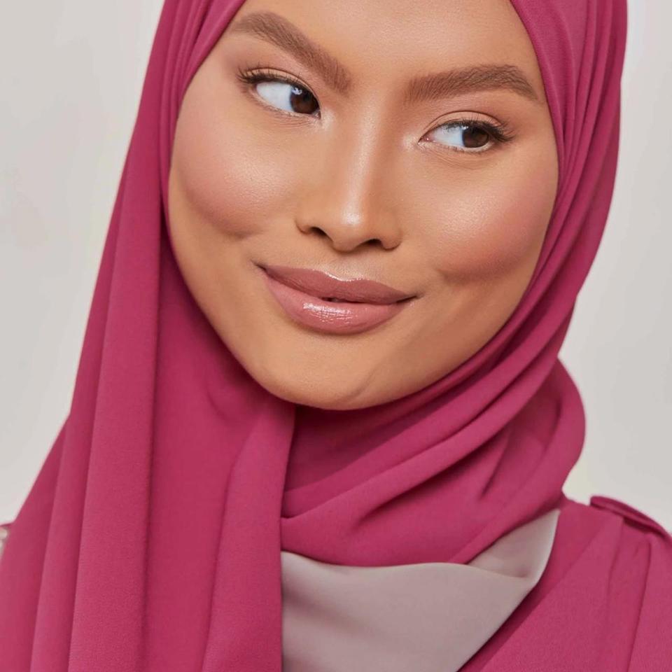 Veiled Collection Magenta Chiffon Hijab 6f0b 4