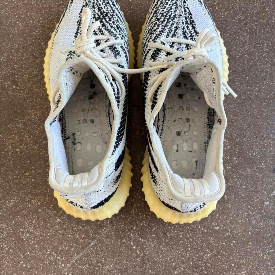 Adidas Yeezy Boost 350 V2 F6f7 4