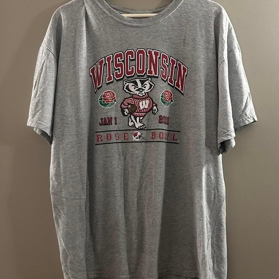 Gildan 2011 Wisconsin Badgers Rose 12a7