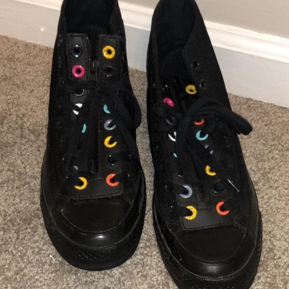 Converse Woman High Top Surface 2