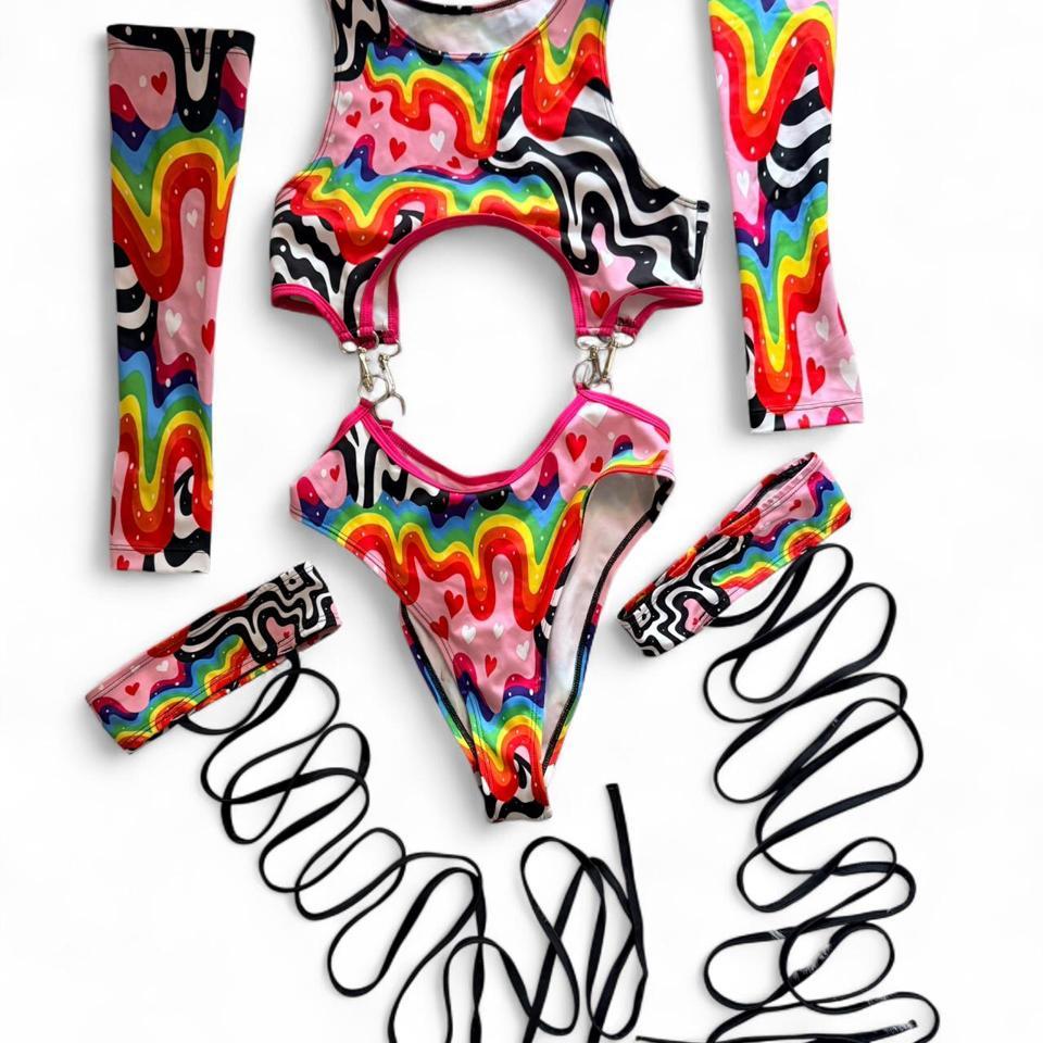 Trippy Rainbow Rave Set From 0889