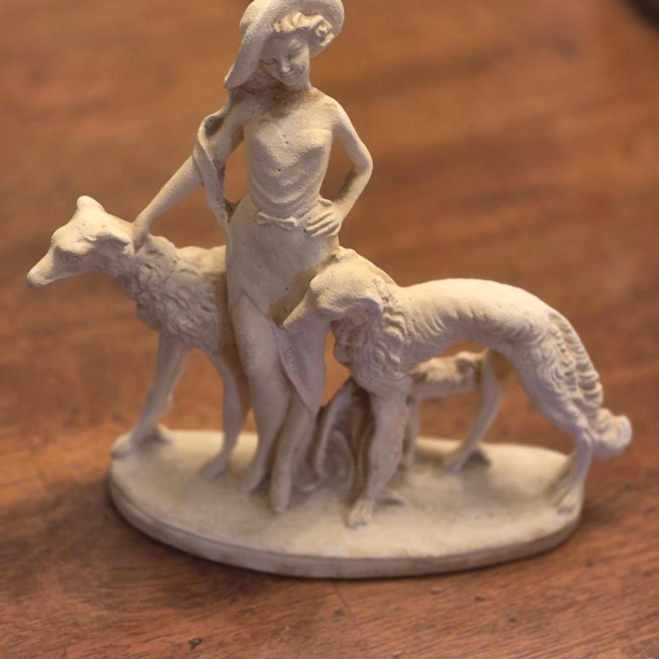 Vintage Un Branded Ceramic Statue