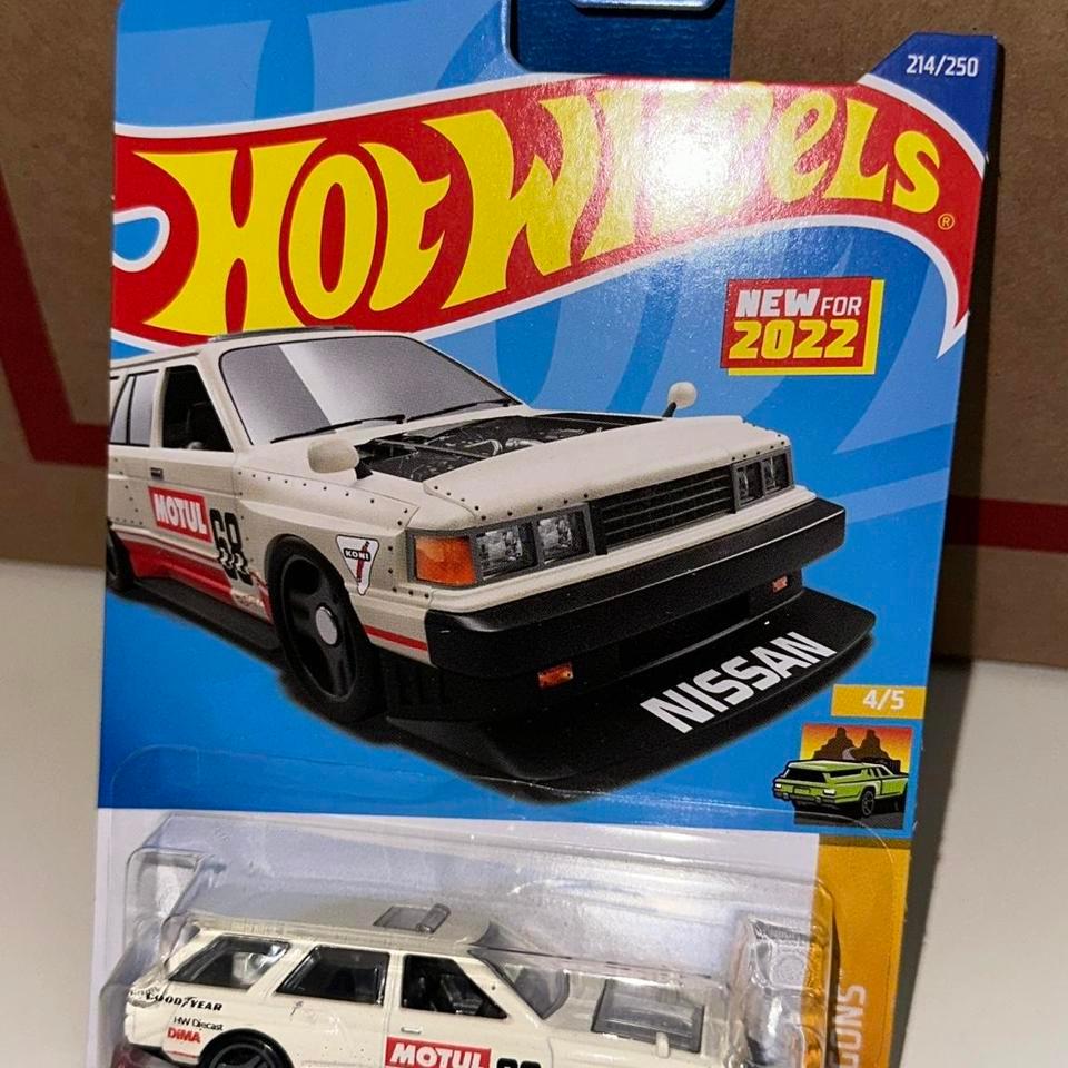 Hot Wheels Nissan Maxima Drift B485