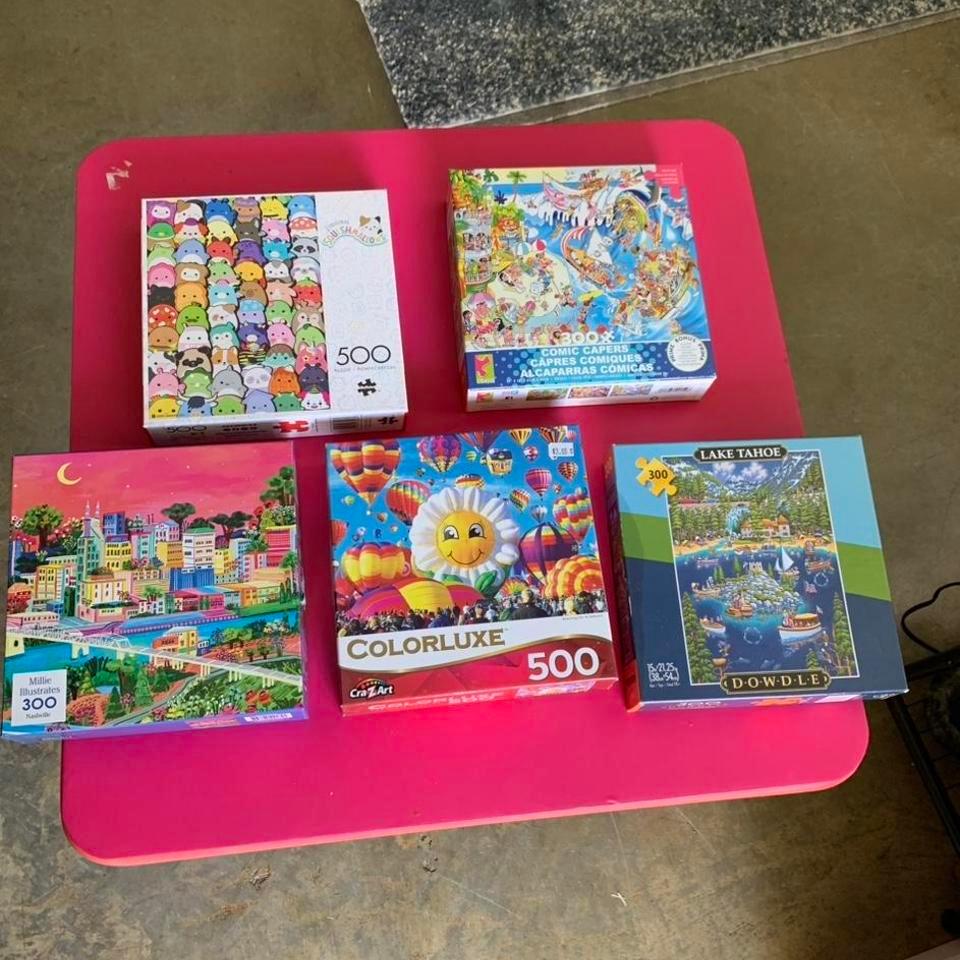 Jigsaw Puzzle Bundle With 300 4706