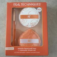 Real Techniques Miracle Liquid Extra Soft Puff Duo & Concealer Brush Set NEW