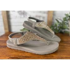 Skechers Cali Meditation Rock Crown Taupe Rhinestone Yoga Foam Sandals Size 7