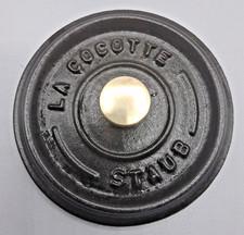 LA COCOTTE STAUB #10 3 1/2" CAST IRON LID