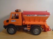 BRUDER TOY TRUCK MERCEDES ORANGE HIGHWAY WINTER SANDING TRUCK