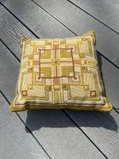 Vintage MCM RETRO needlepoint Pillow 11” X 11”