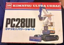 Komatsu Ultra Urban MINI EXCAVATOR PC28UU 1:24 Made in Japan - In Original Box