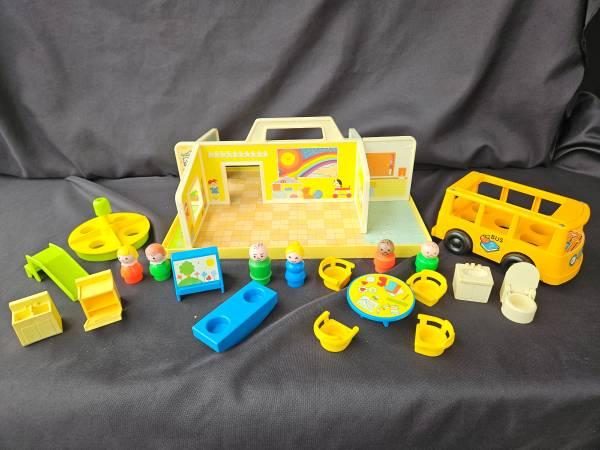 1978 Fisher Price Play Family Nursery School Toy