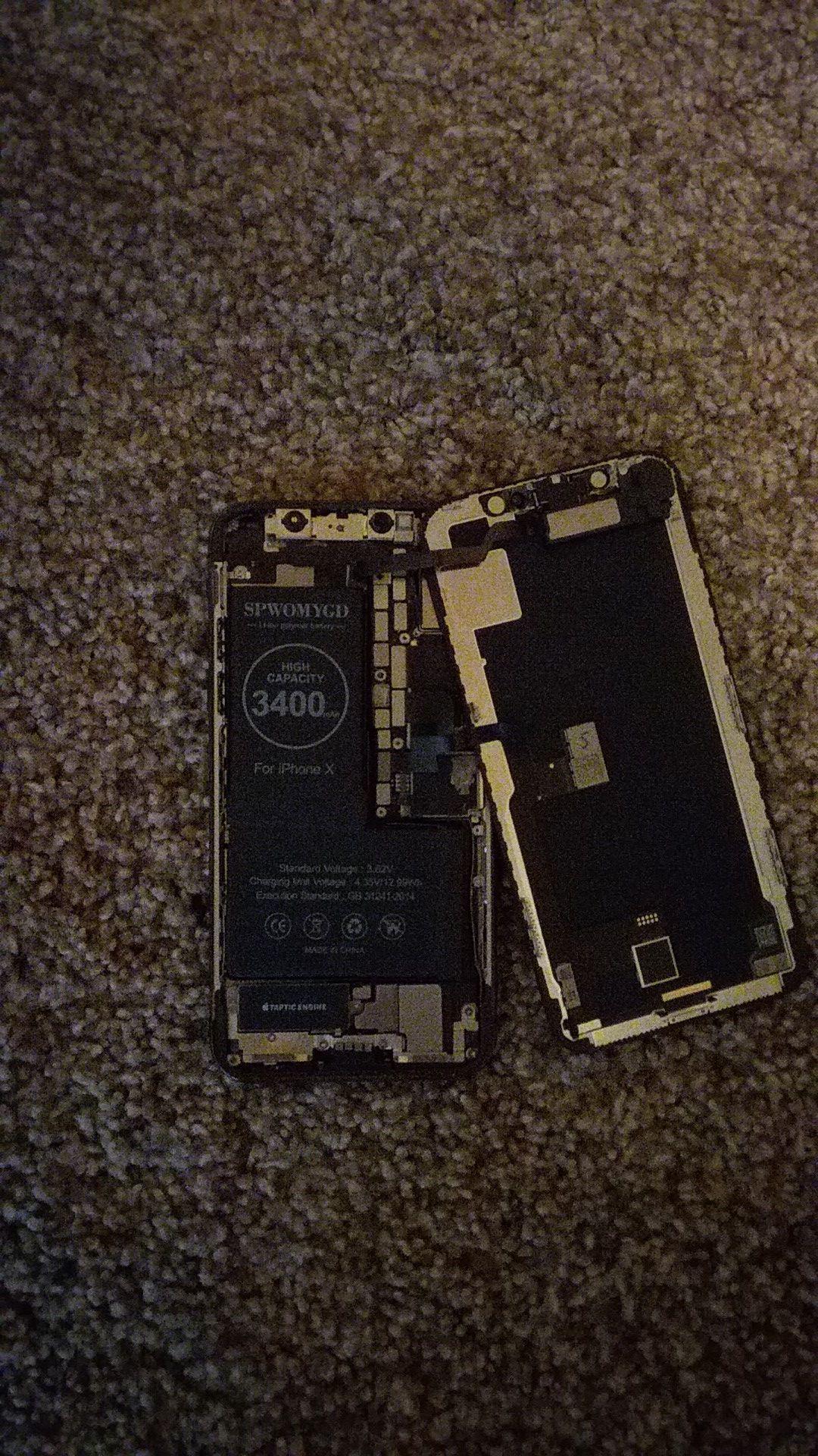 BROKEN IPhone X